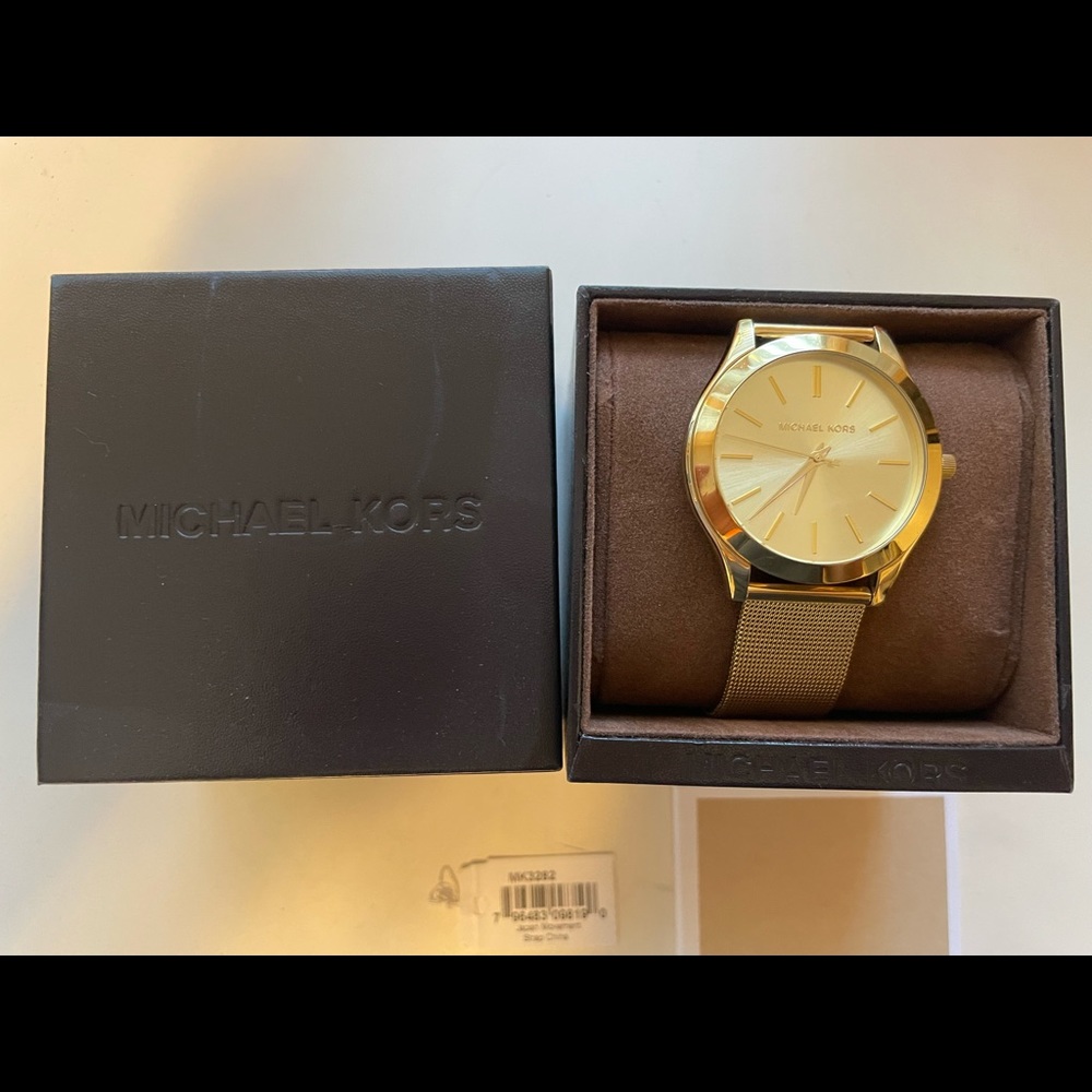 Michael Kors Watch. Gold. Adjustable Band.